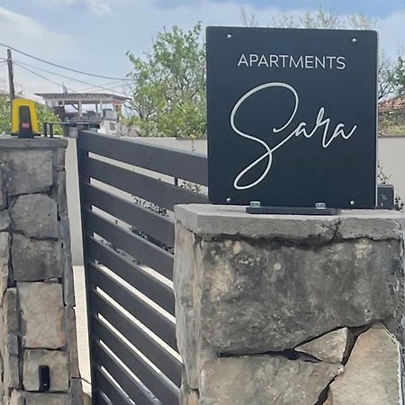 יאדראנובו Appartments Sara מראה חיצוני תמונה