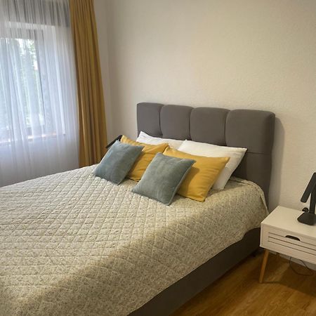 יאדראנובו Appartments Sara מראה חיצוני תמונה