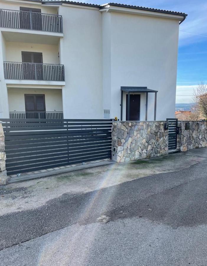 יאדראנובו Appartments Sara מראה חיצוני תמונה