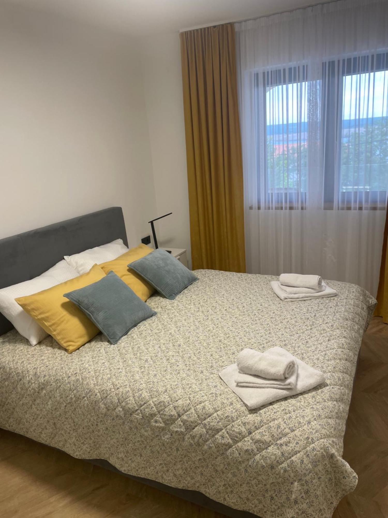 יאדראנובו Appartments Sara מראה חיצוני תמונה
